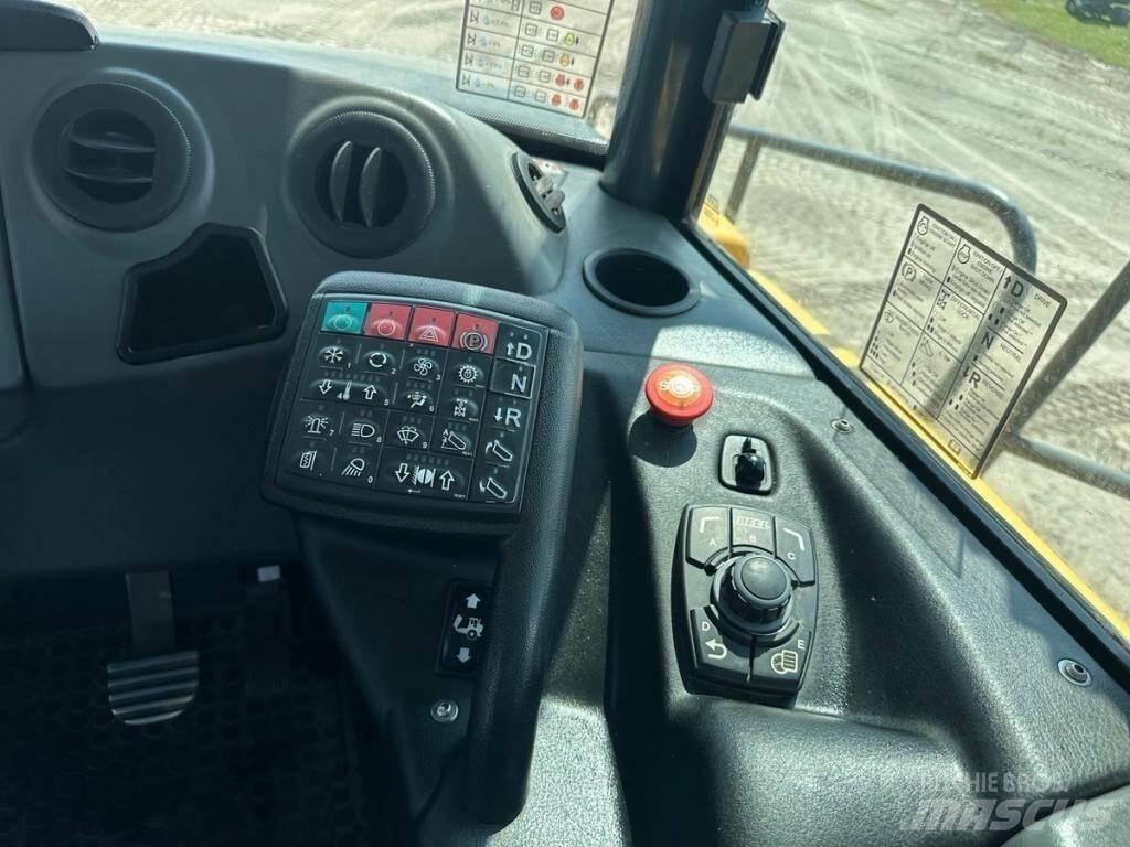 Bell B40E Articulated Haulers