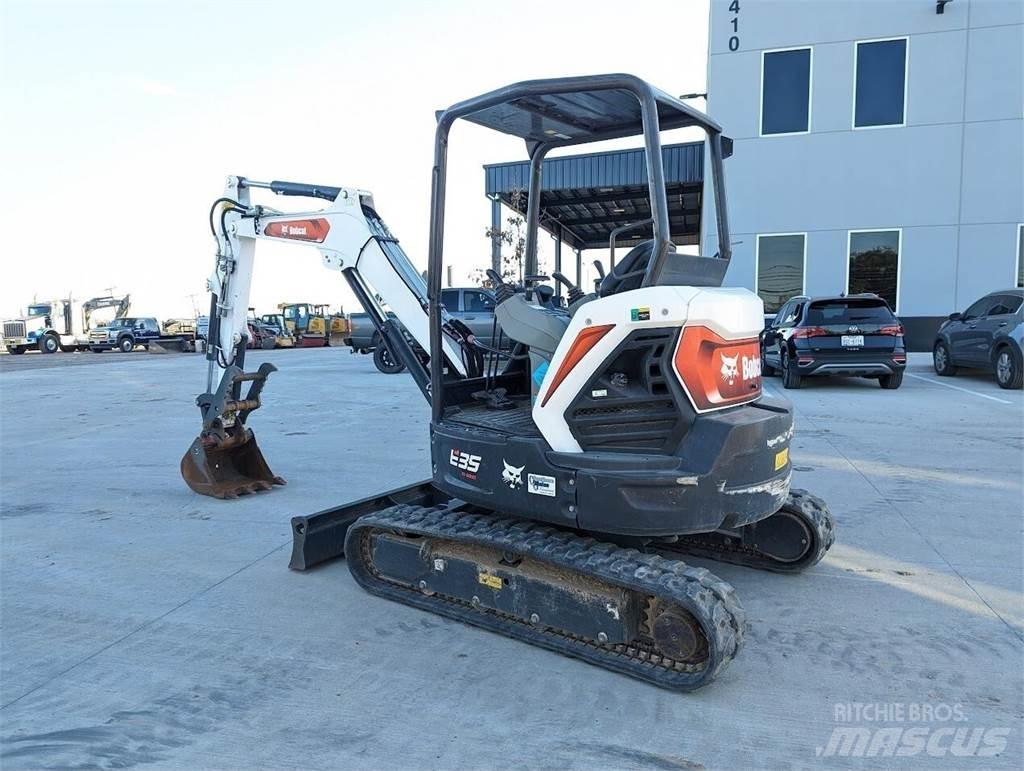 Bobcat E35R2 Mini excavators < 7t