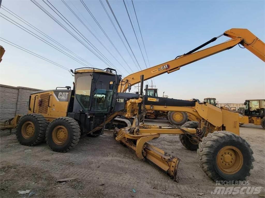 CAT 12M Graders