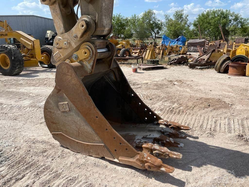 CAT 336 Crawler excavators