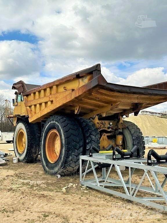 CAT 777B Articulated Haulers