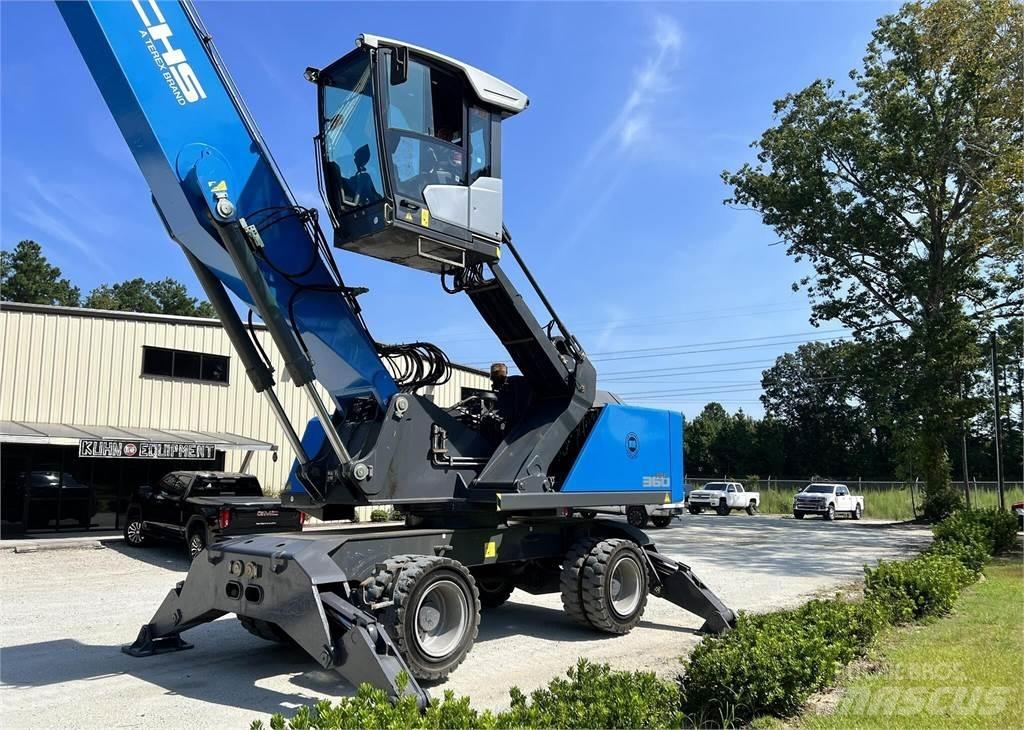 Fuchs MHL360F Waste / industry handlers