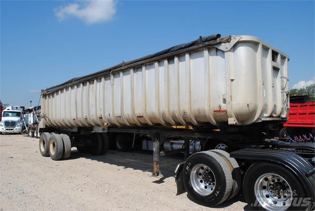 Hobbs  Tipper trailers