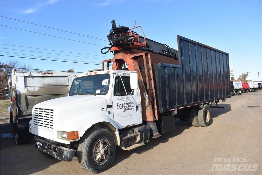 International 4900 Crane trucks