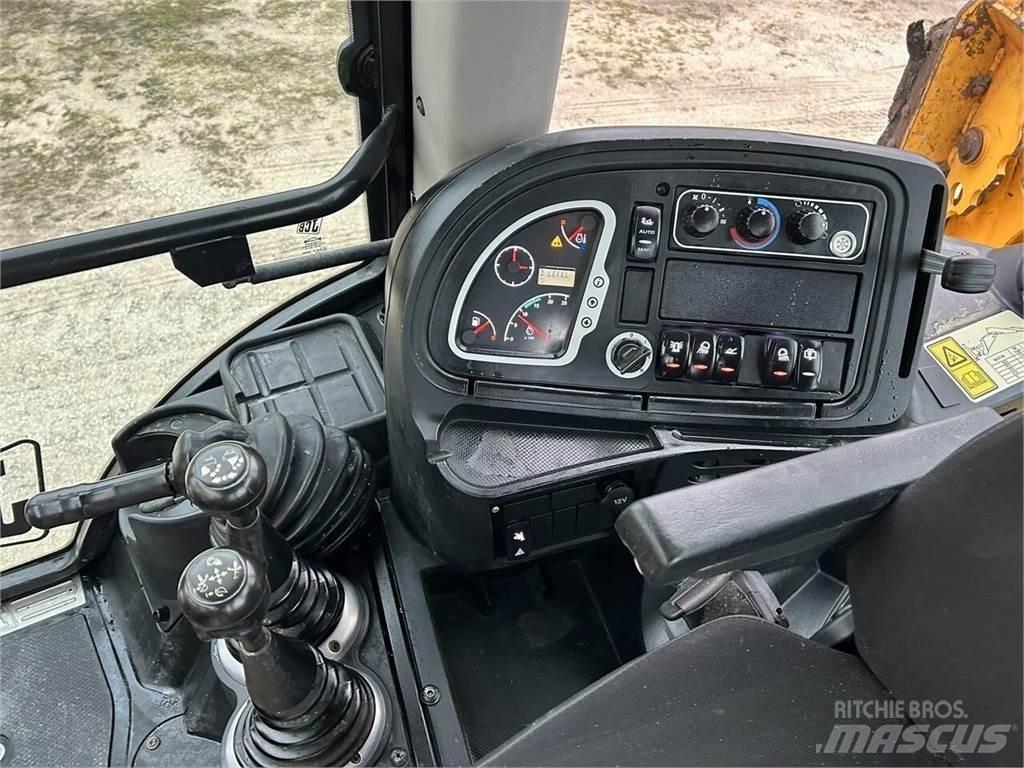 JCB 3CX TLB's