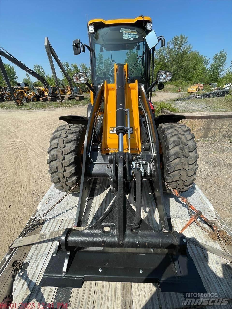 JCB 409 Wheel loaders
