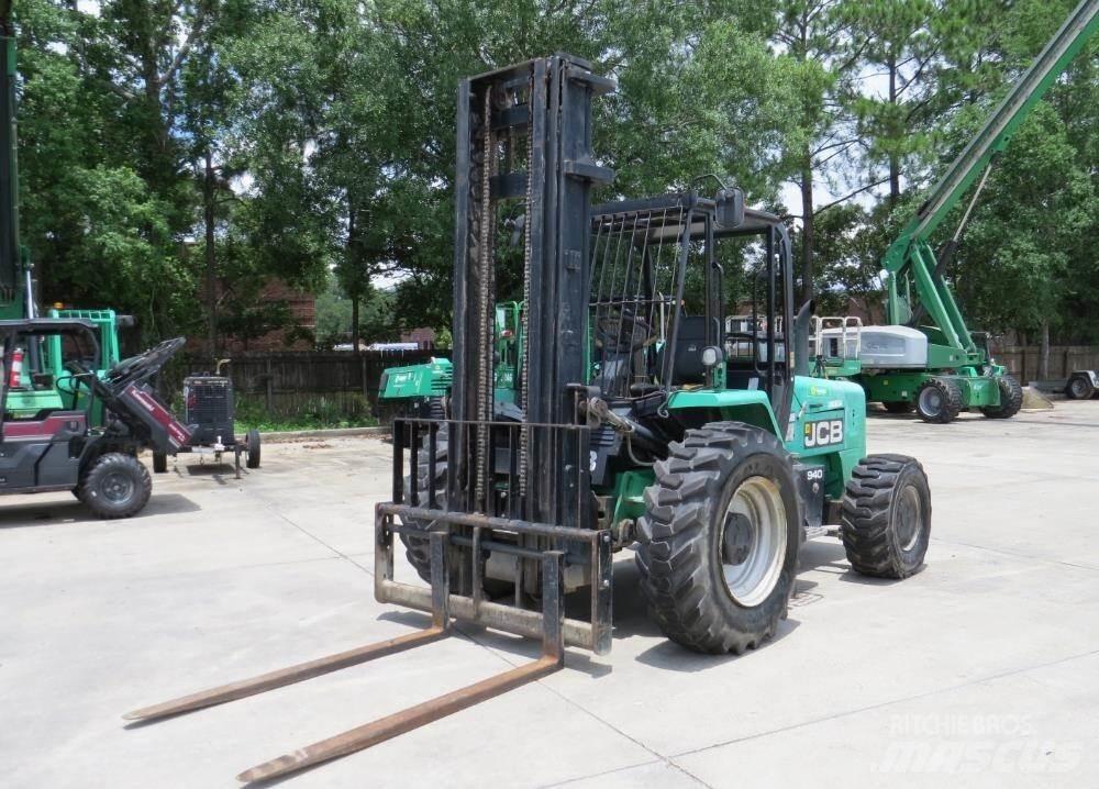 JCB 940 Rough terrain truck