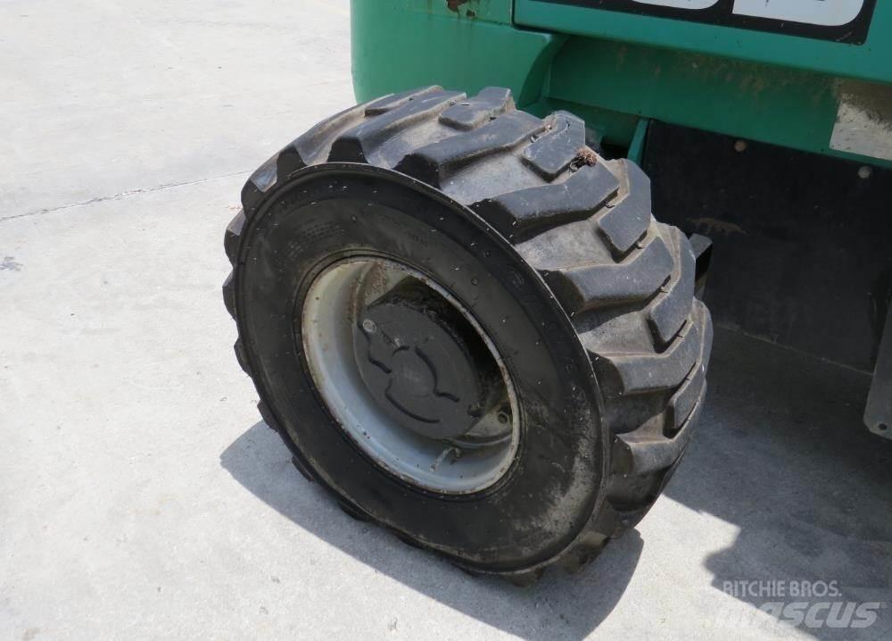 JCB 940 Rough terrain truck