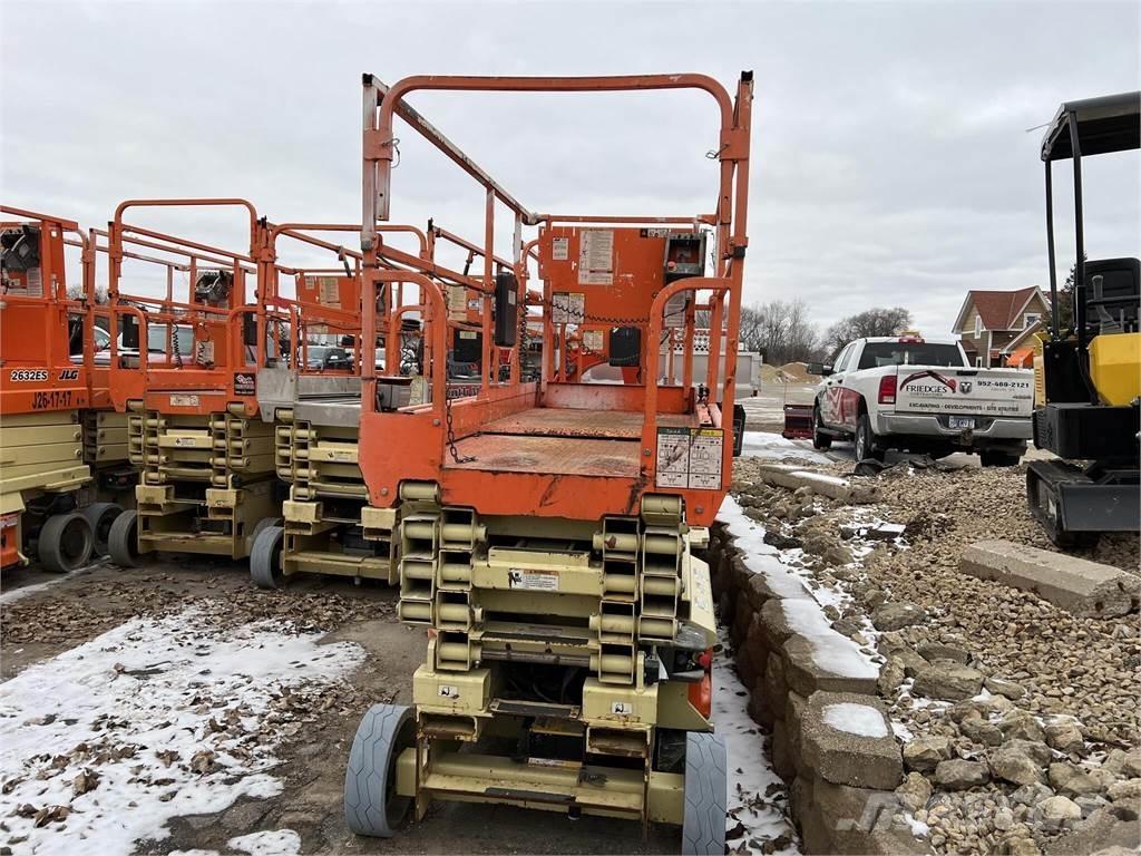 JLG 3246ES Scissor lifts