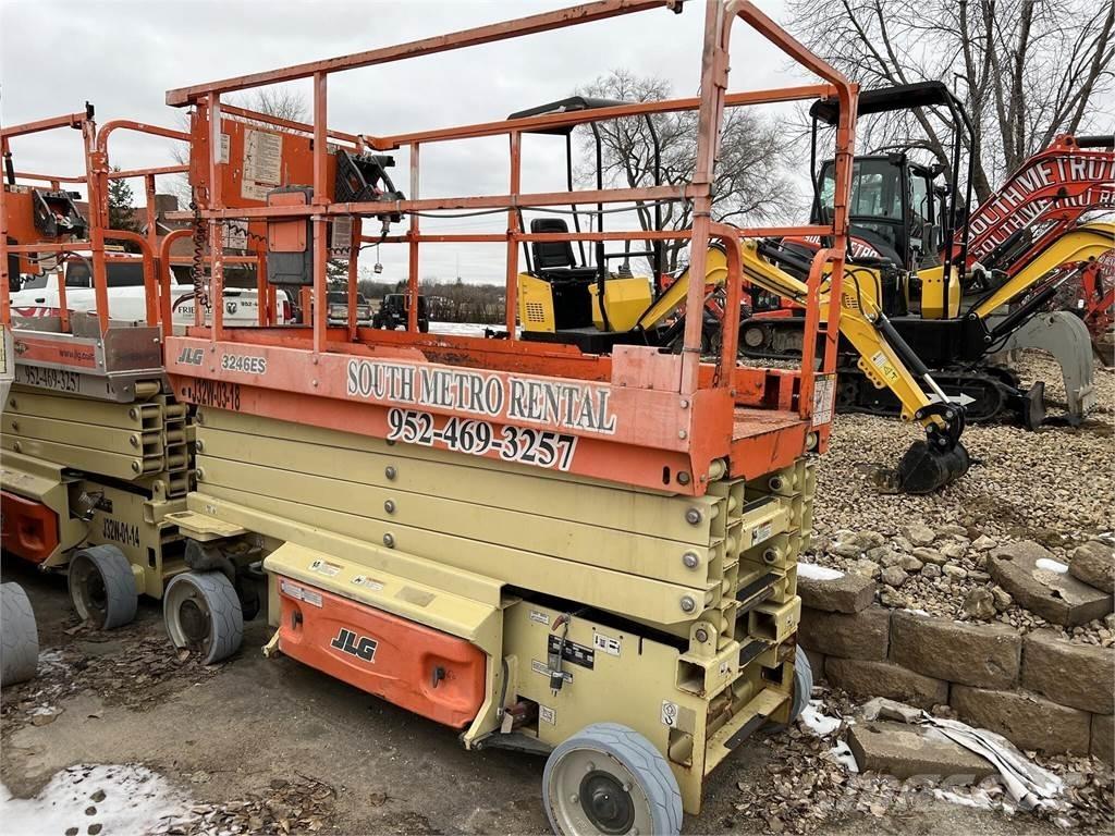 JLG 3246ES Scissor lifts