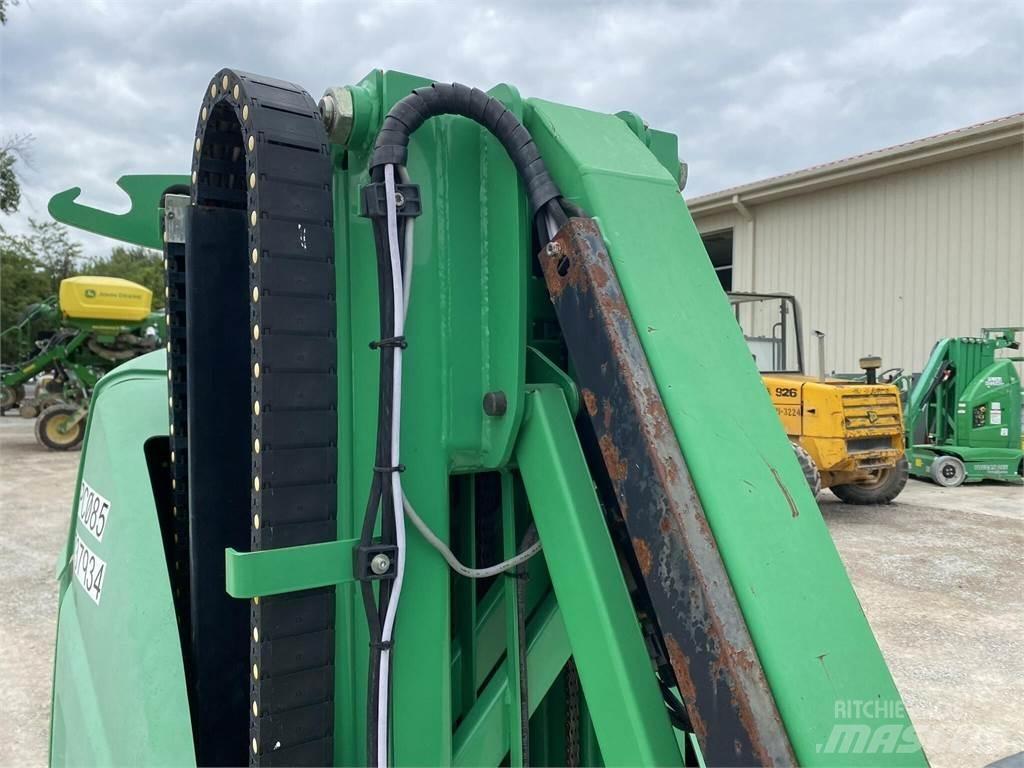 JLG TOUCAN 26E Vertical mast lifts