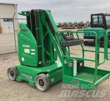 JLG TOUCAN 26E Vertical mast lifts