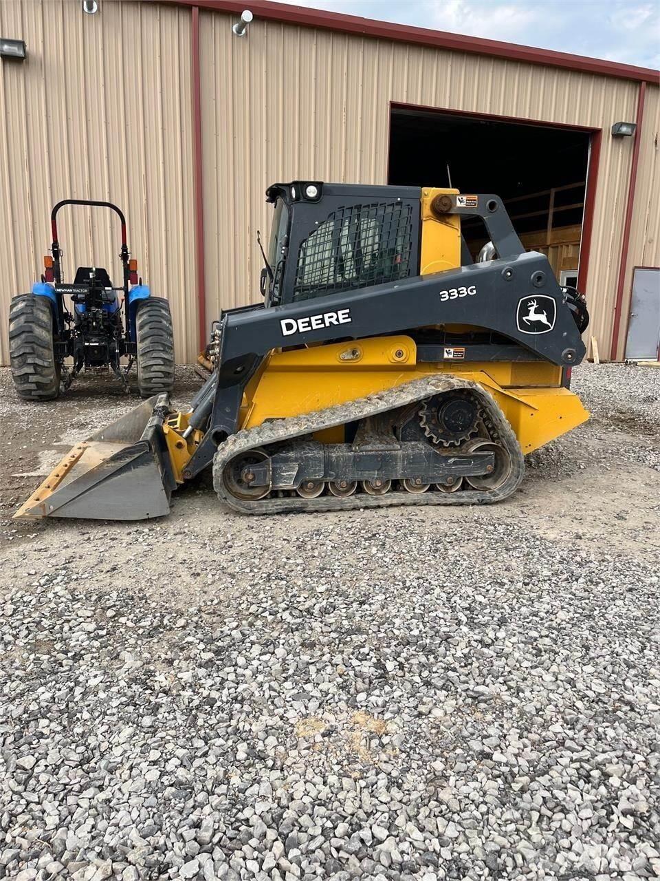 John Deere 333G Skid steer loaders