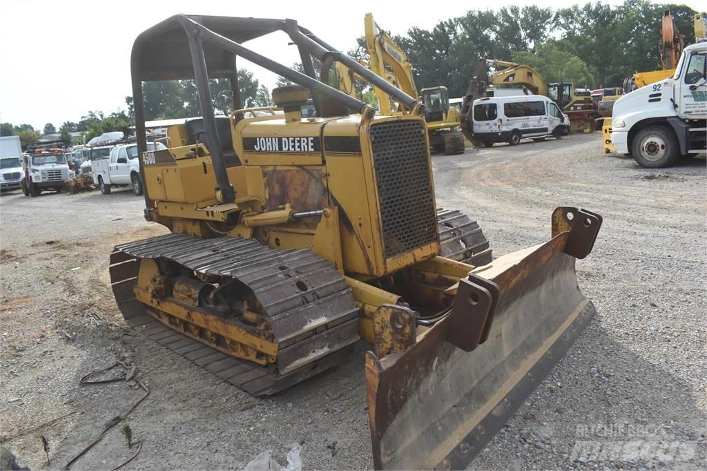 John Deere 450D LGP Crawler dozers