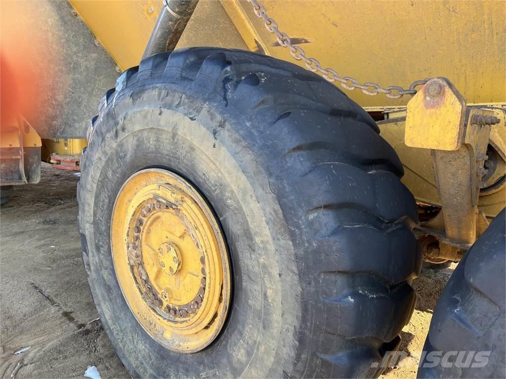 John Deere 460E Articulated Haulers