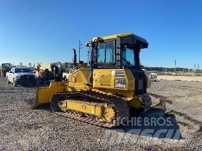 Komatsu D39PX-24 Crawler dozers