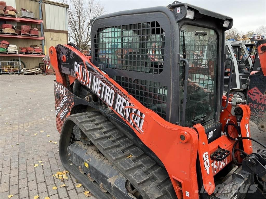 Kubota SVL75-2 Skid steer loaders