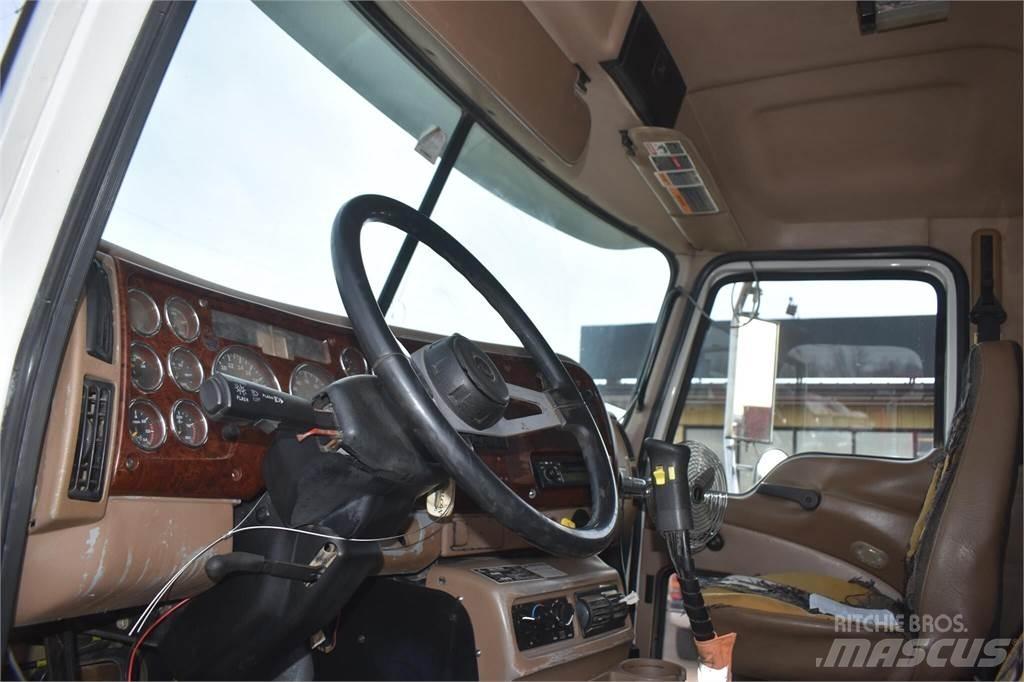 Mack GRANITE CV713 Tipper trucks