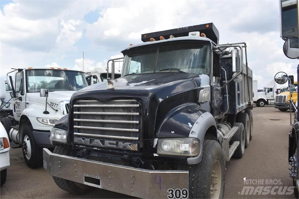 Mack GRANITE GU713 Tipper trucks