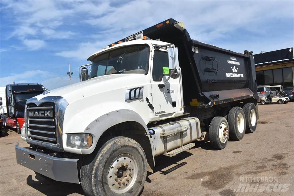 Mack GRANITE GU713 Tipper trucks