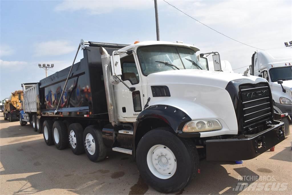 Mack GRANITE GU813 Tipper trucks