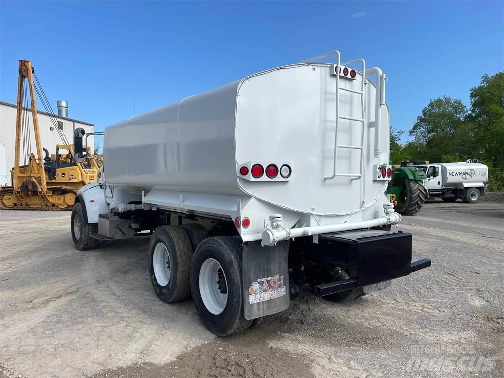 Peterbilt 335 Water tankers