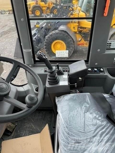SDLG L938F Wheel loaders