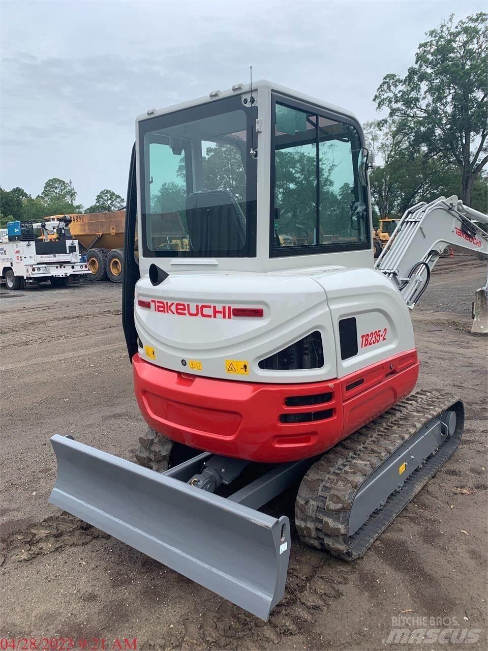 Takeuchi TB235-2 Mini excavators < 7t