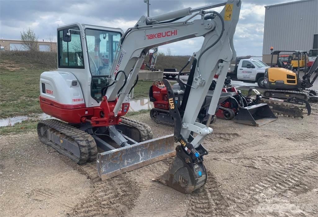 Takeuchi TB235-2 Mini excavators < 7t