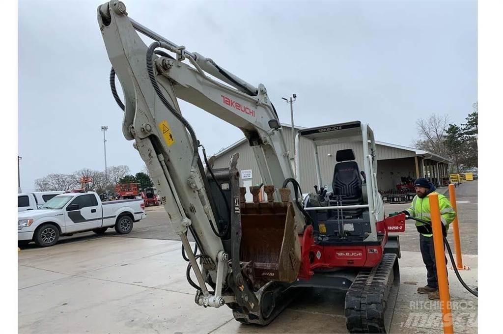 Takeuchi TB250-2 Mini excavators < 7t