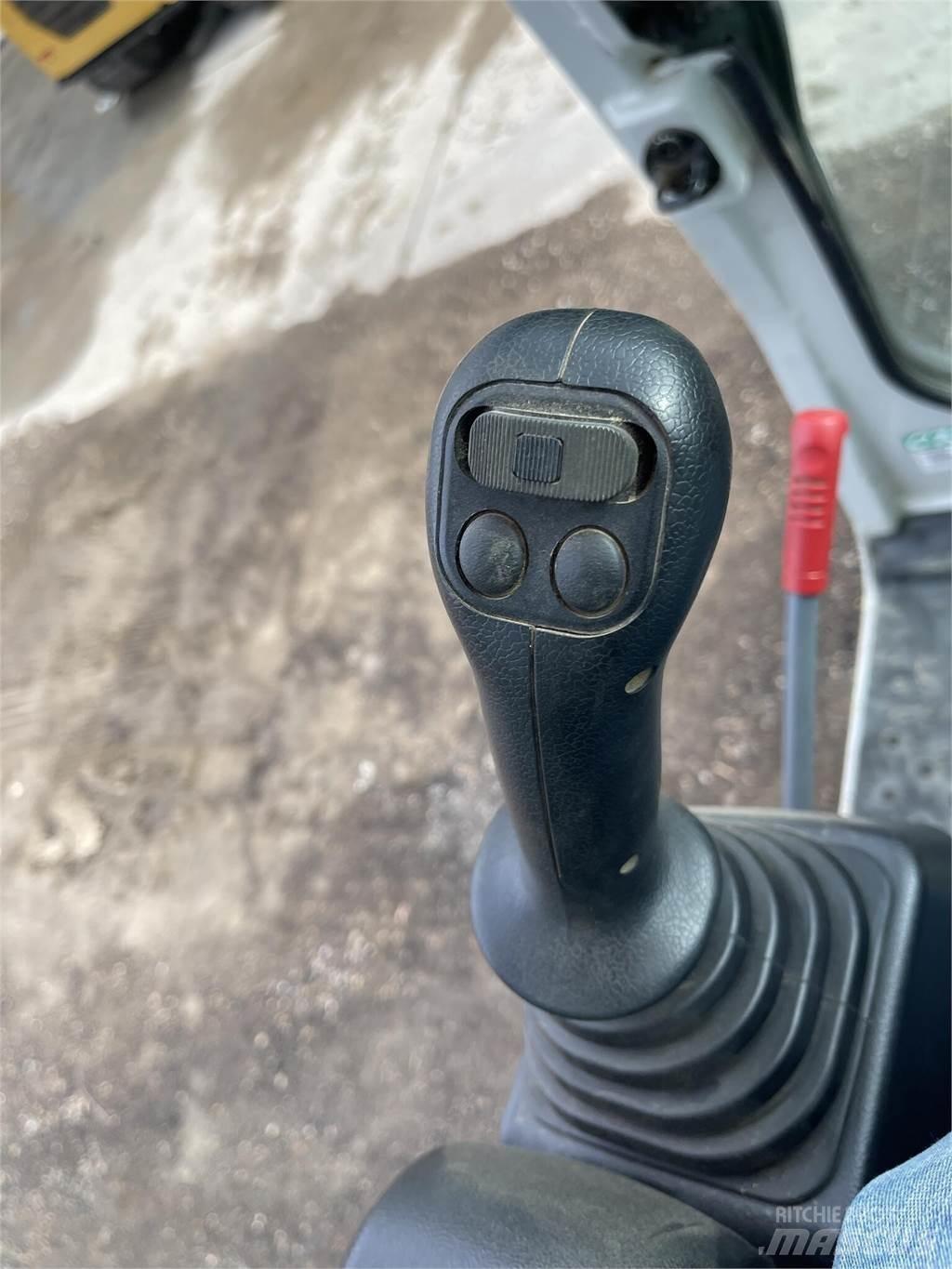 Takeuchi TB370 Crawler excavators