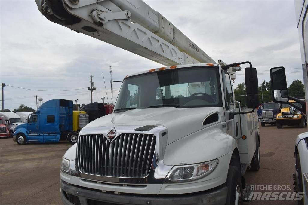 Terex HRX55 Truck mounted aerial platforms