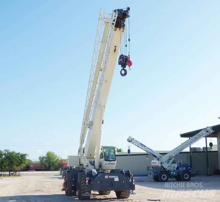 Terex RT555 Rough terrain cranes