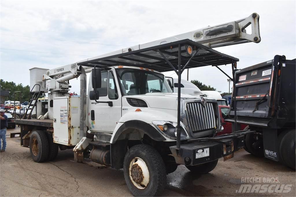 Terex XT PRO 60 Truck mounted aerial platforms
