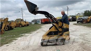 Vermeer S650TX Skid steer loaders