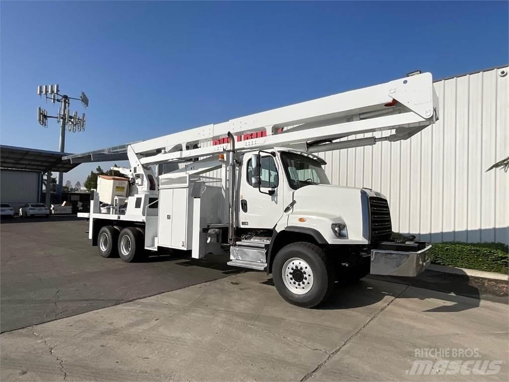 VERSALIFT VST9000I Truck mounted aerial platforms