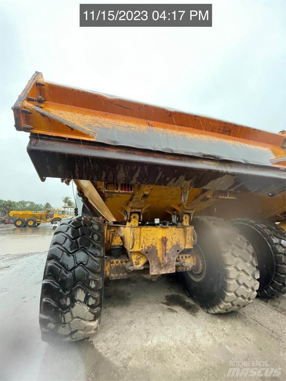 Volvo A40G Articulated Haulers