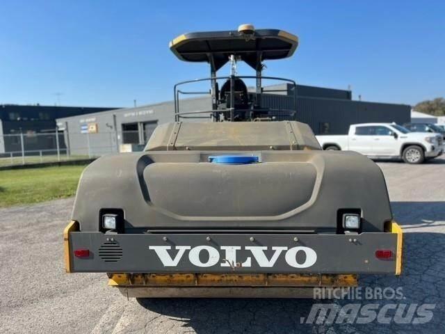 Volvo DD120C Twin drum rollers
