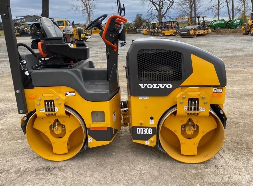 Volvo DD30B Twin drum rollers