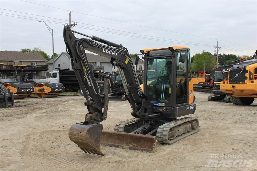 Volvo EC35D Mini excavators < 7t