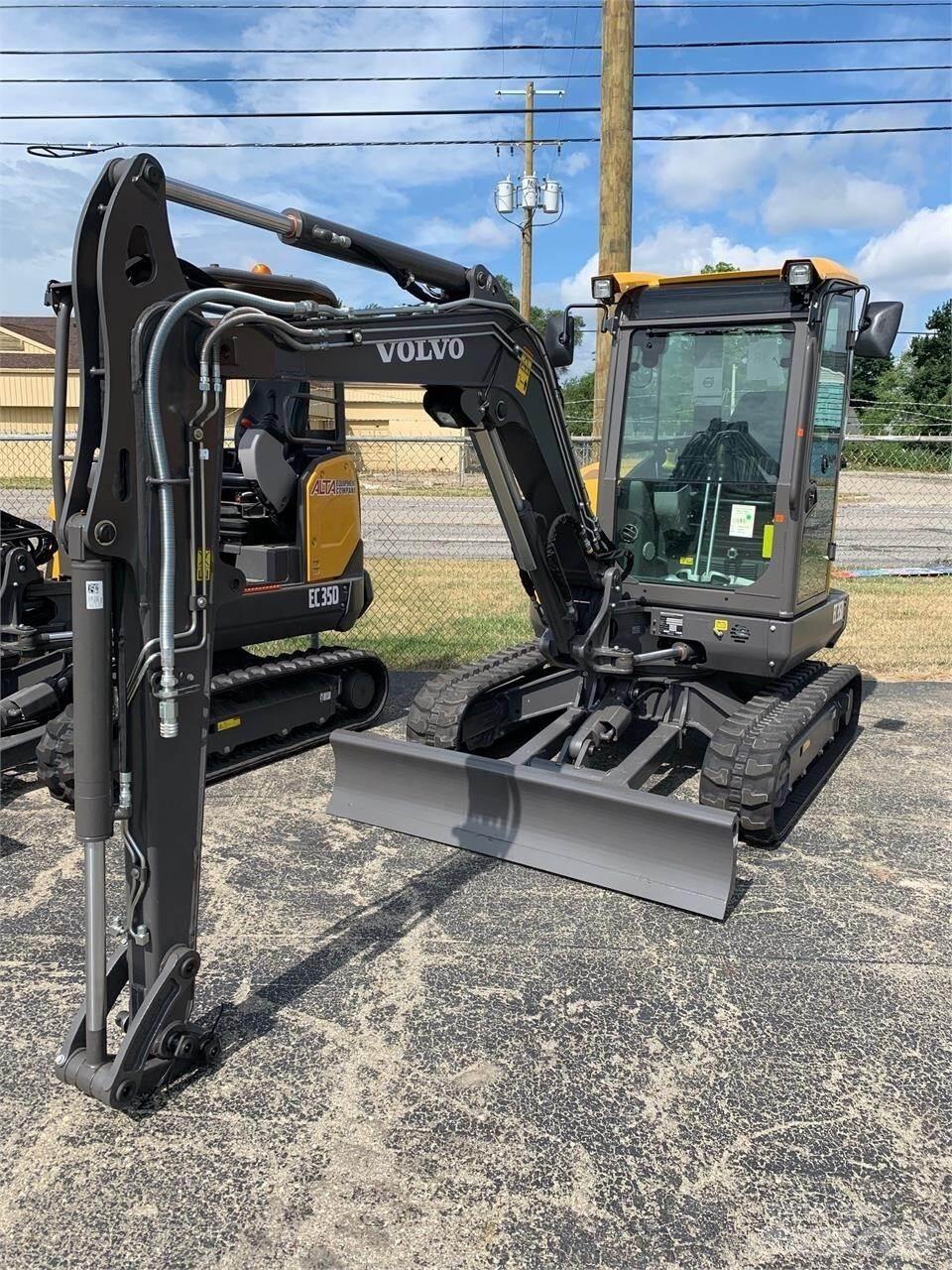 Volvo EC35D Mini excavators < 7t