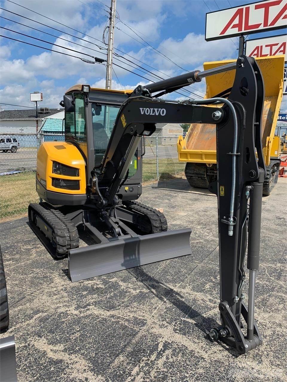 Volvo EC35D Mini excavators < 7t