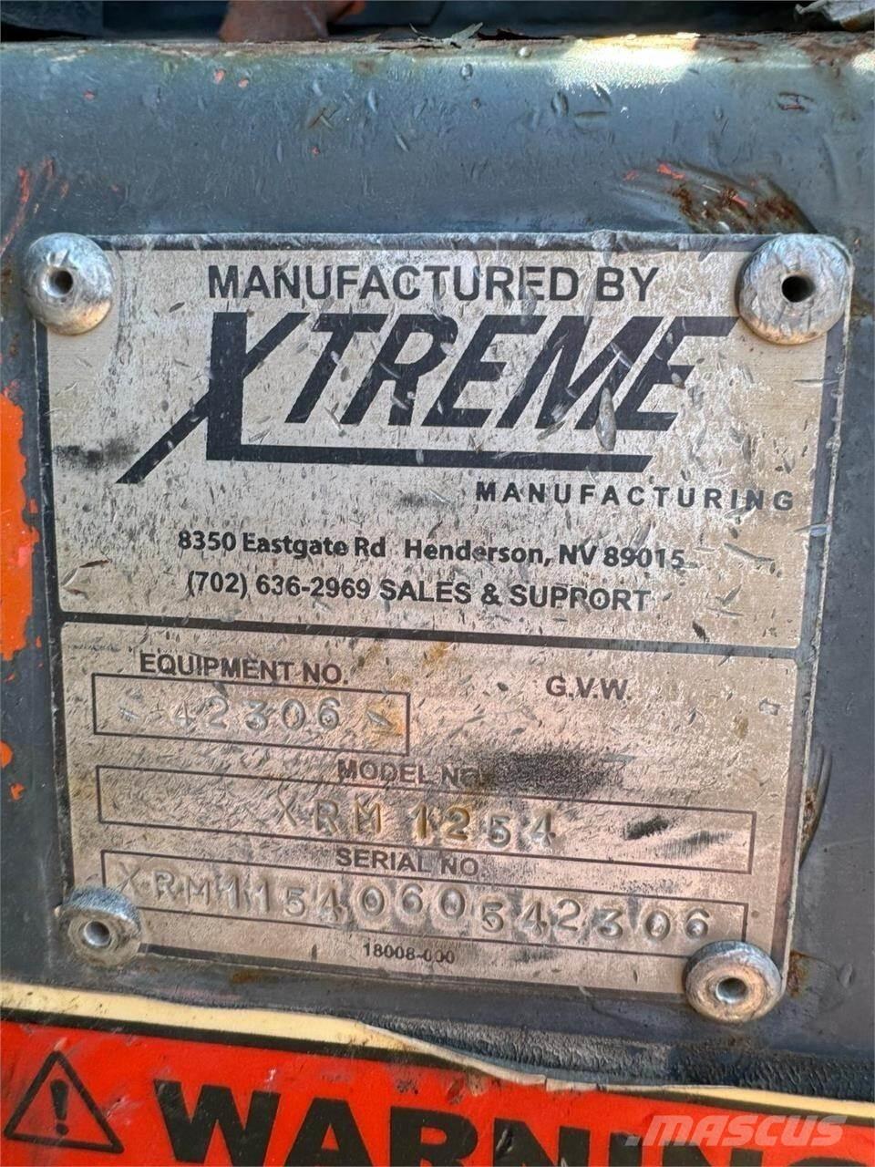 Xtreme MFG XRM1254 Telescopic handlers