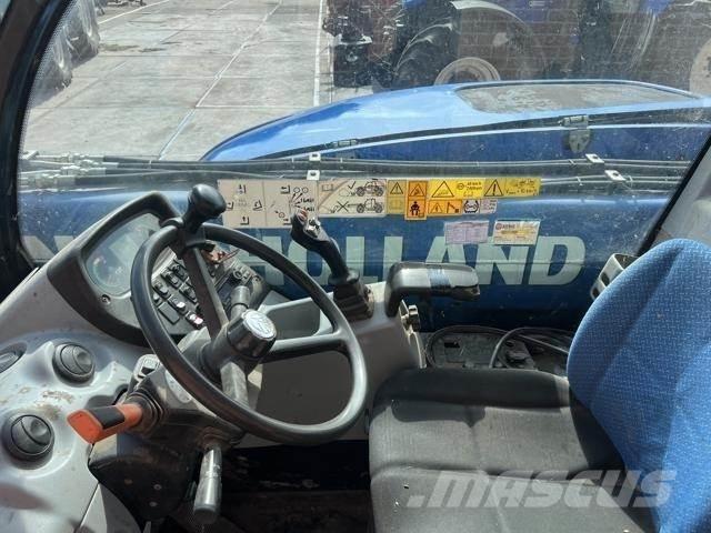 New Holland LM7.35 Farming telehandlers