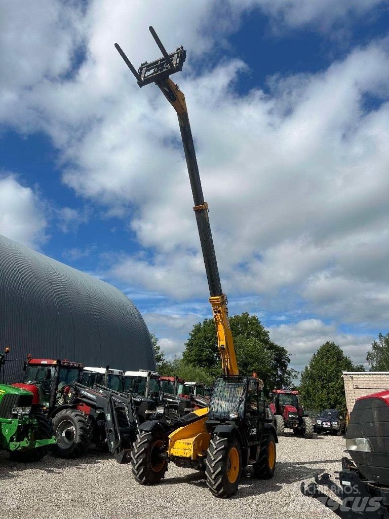 JCB 535-95 Farming telehandlers