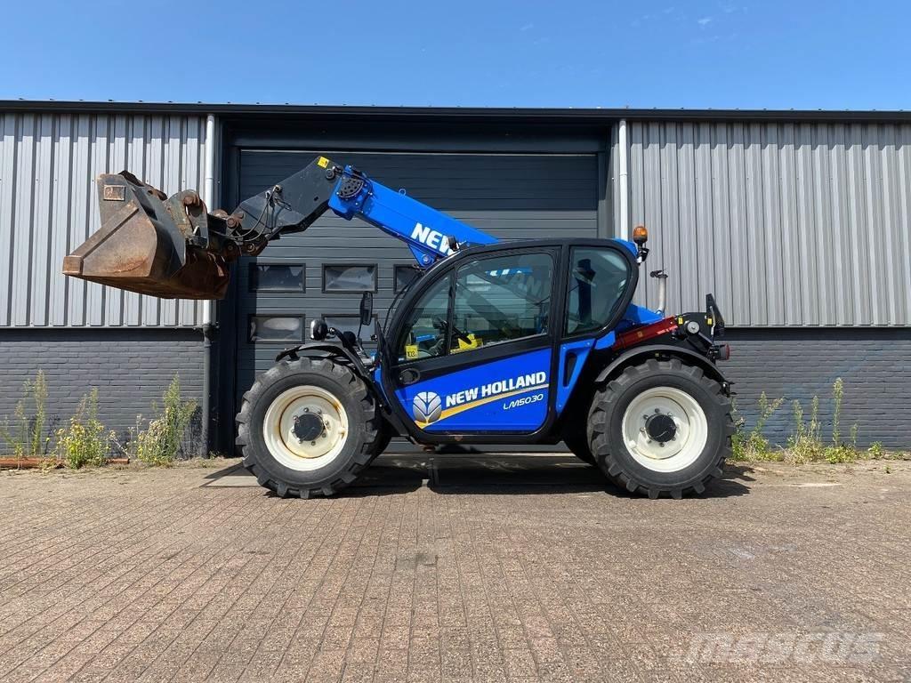 New Holland LM5030 Farming telehandlers