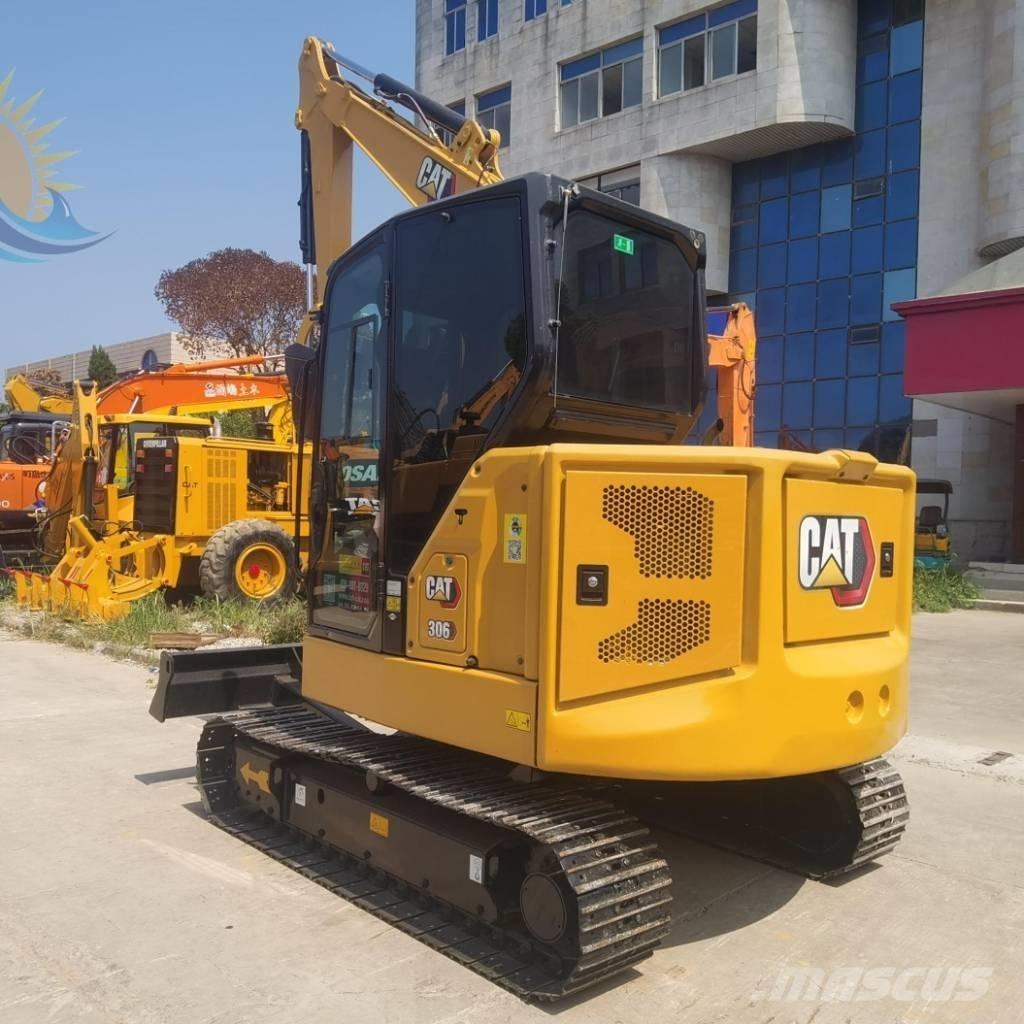 CAT 306 Mini excavators < 7t