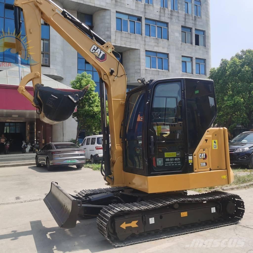 CAT 306 Mini excavators < 7t