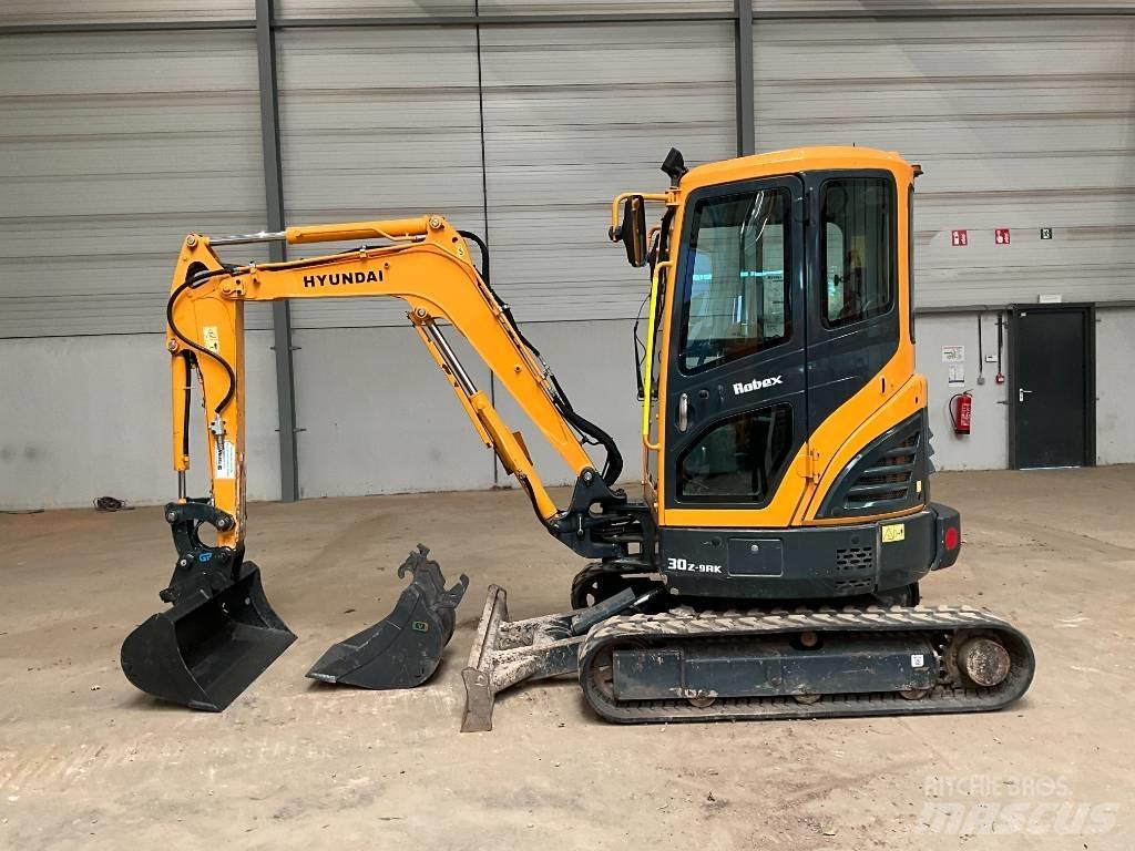 Hyundai 30 Z-9 AK Mini excavators < 7t