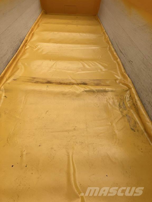 VGM Everest 26 Tipper trailers